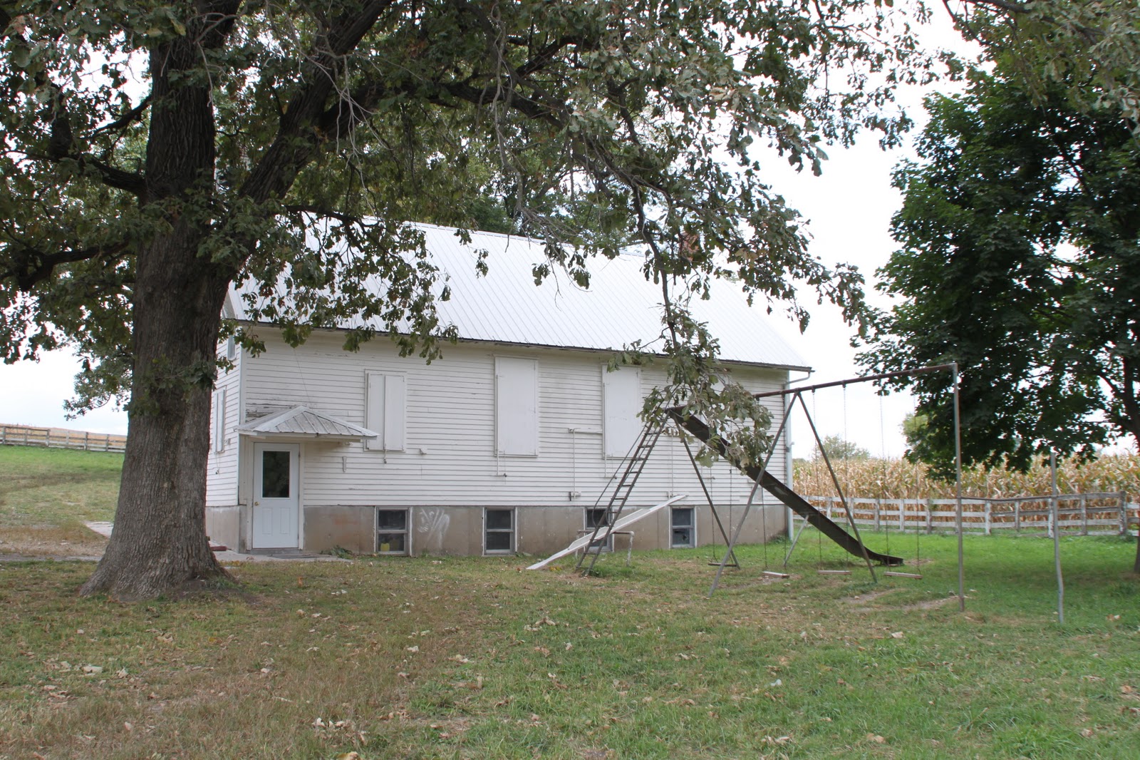 Iowa One Room Schools Middleburg School, Kalona