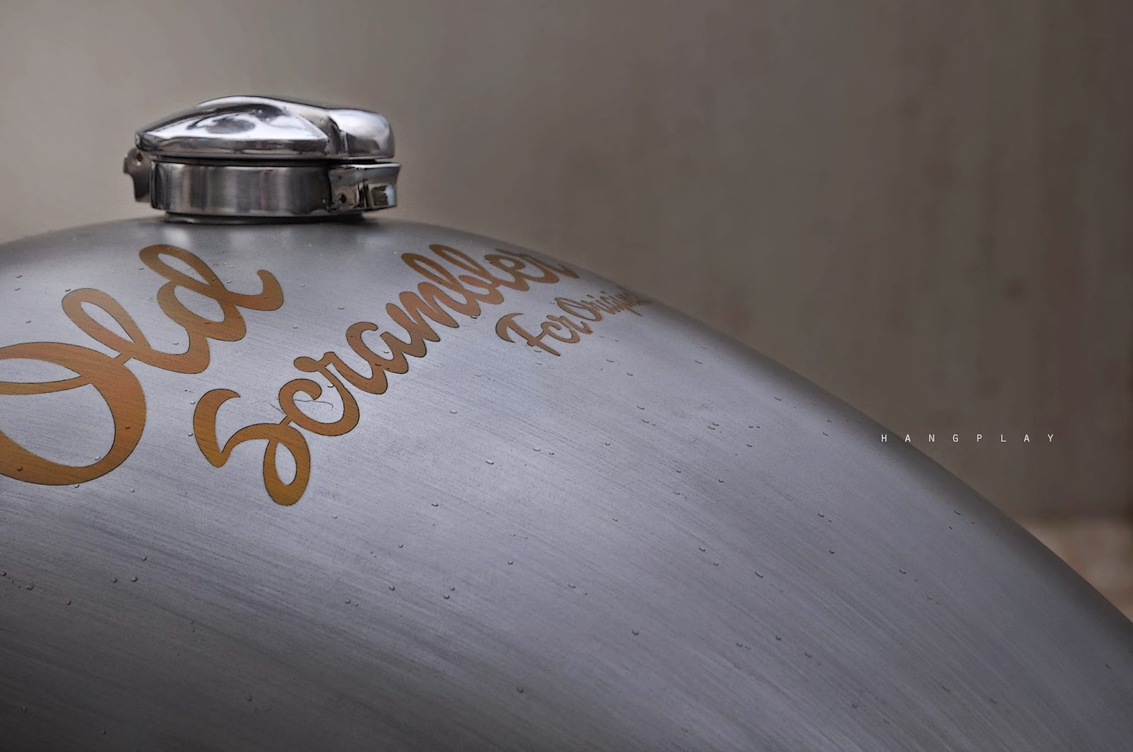 triumph scrambler fcr