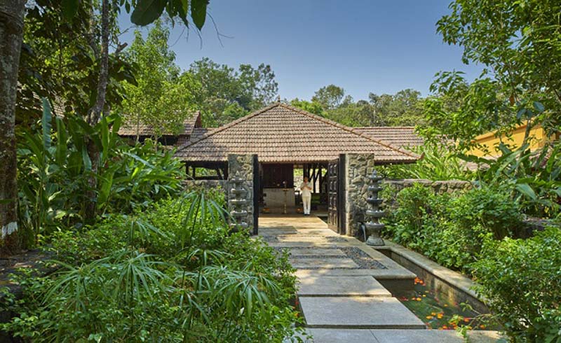 How to pick a green hotel