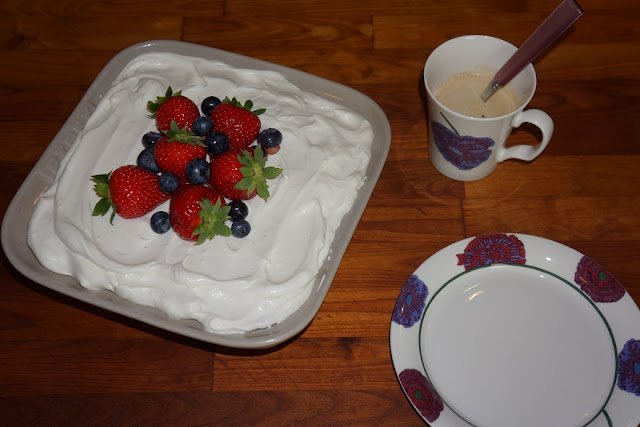 punainen kylpy tynnyri