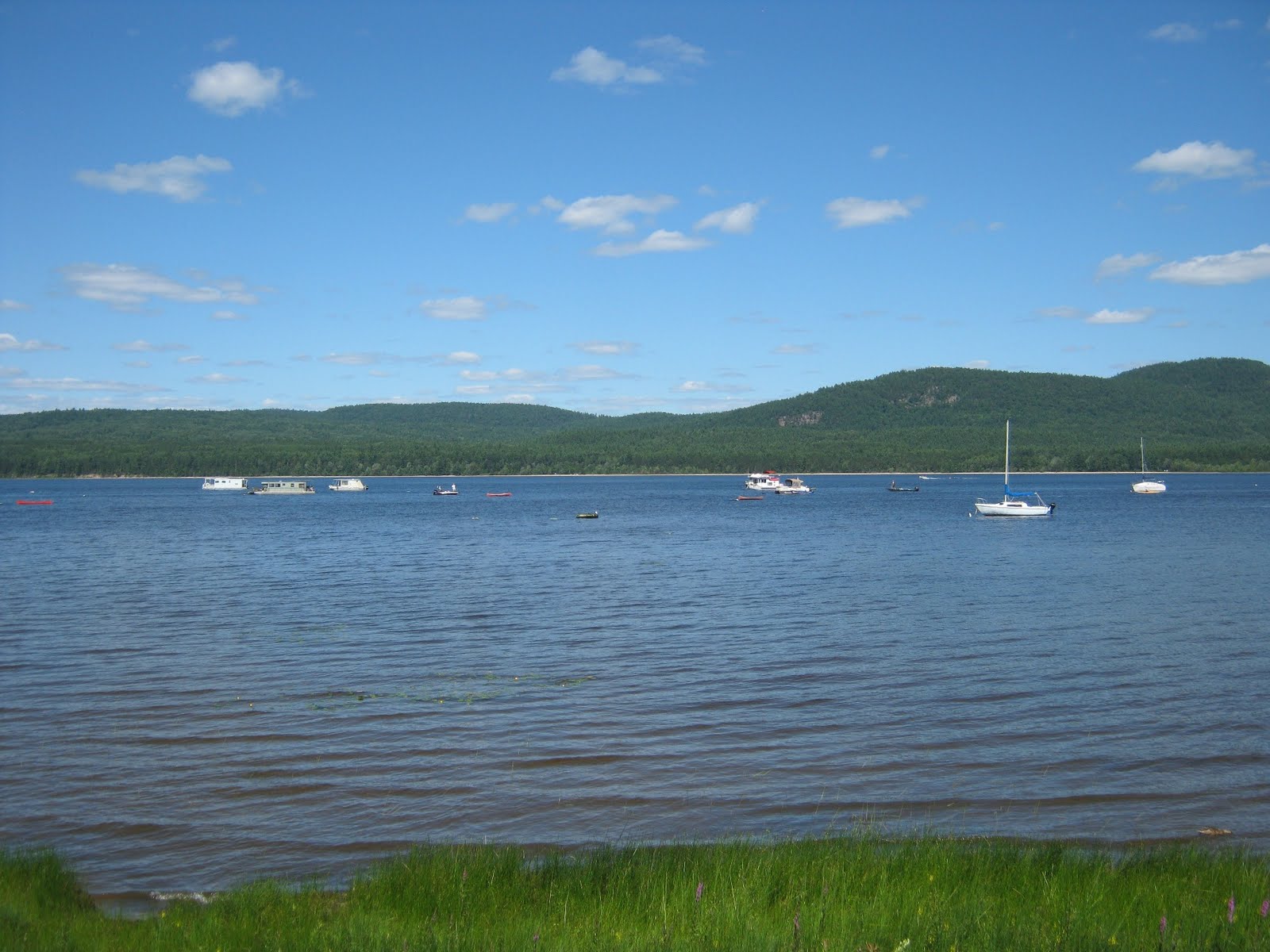 ziniania's corner Beautiful Ottawa River (in Deep River, Ontario)
