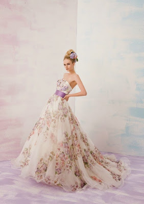 mini boutiq: Multi Colored Wedding Dress For The Offbeat Wedding Themed