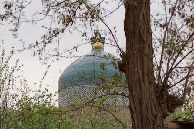 Ouzbékistan, Khiva, minaret Islam Khodja, Mausolée Pakhlavan Mahmoud, © L. Gigout, 2012