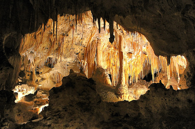 Carlsbad Caverns National Park geology travel trip explore caves New Mexico geologist nature adventure science education copyright rocdoctravel.com