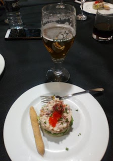Tartar de Pulpo con Alga Wakame y Tobikko. Tartar de Pulpo con Alga Wakame y Tobikko.