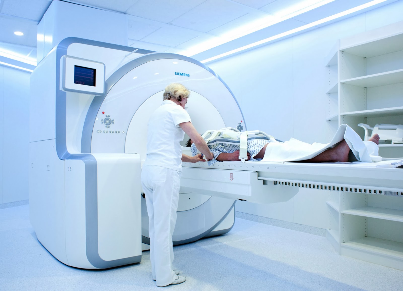 MRI and Medical Imaging MR/PET current status in clinical routine and