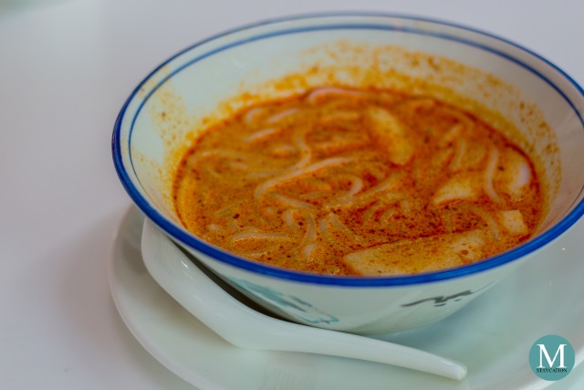 laksa for breakfast at shangri-la singapore