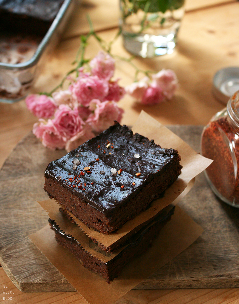 No Bake Chili Chocolate Brownies