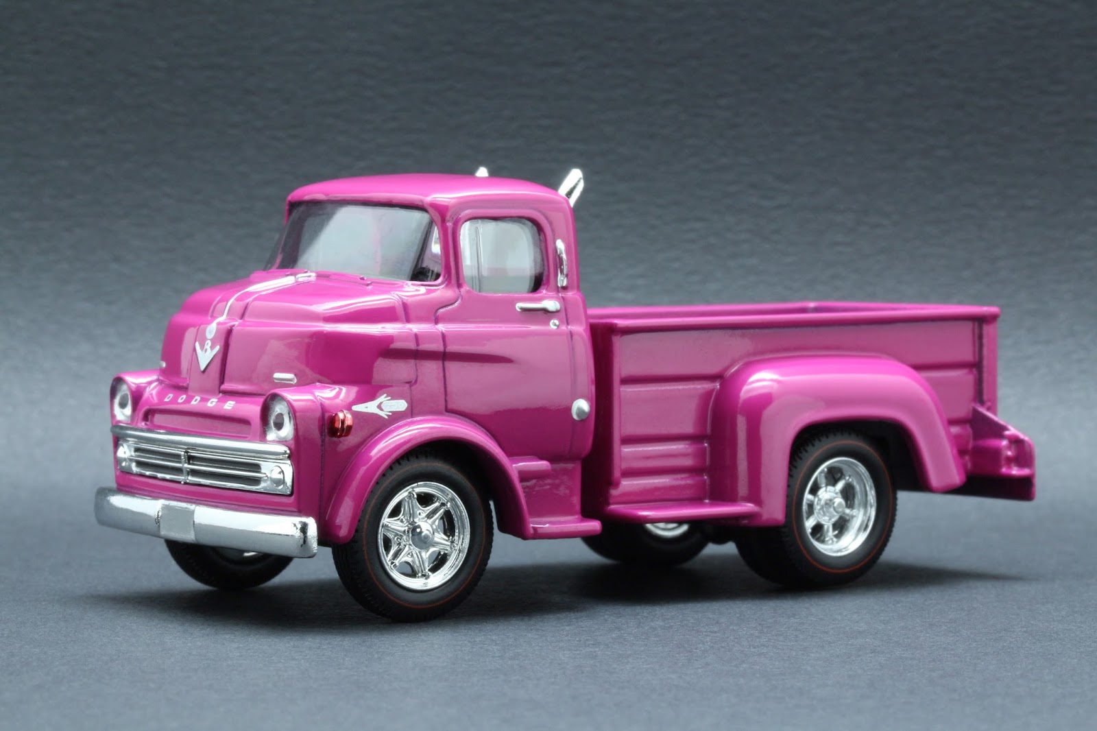 Diecast Hobbist August 2015