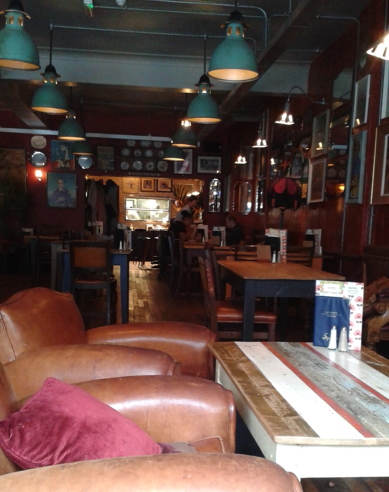 mancunian wave Didsbury tomato juice Expo_Lounge CityDailyPhoto