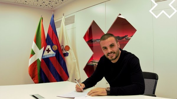 Oficial: El Eibar renueva hasta 2020 a Pedro León