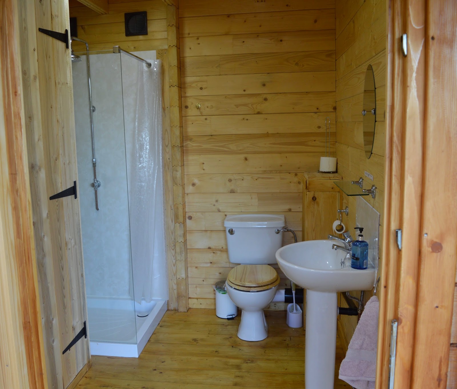 Acorn glade glamping in Yorkshire - showers