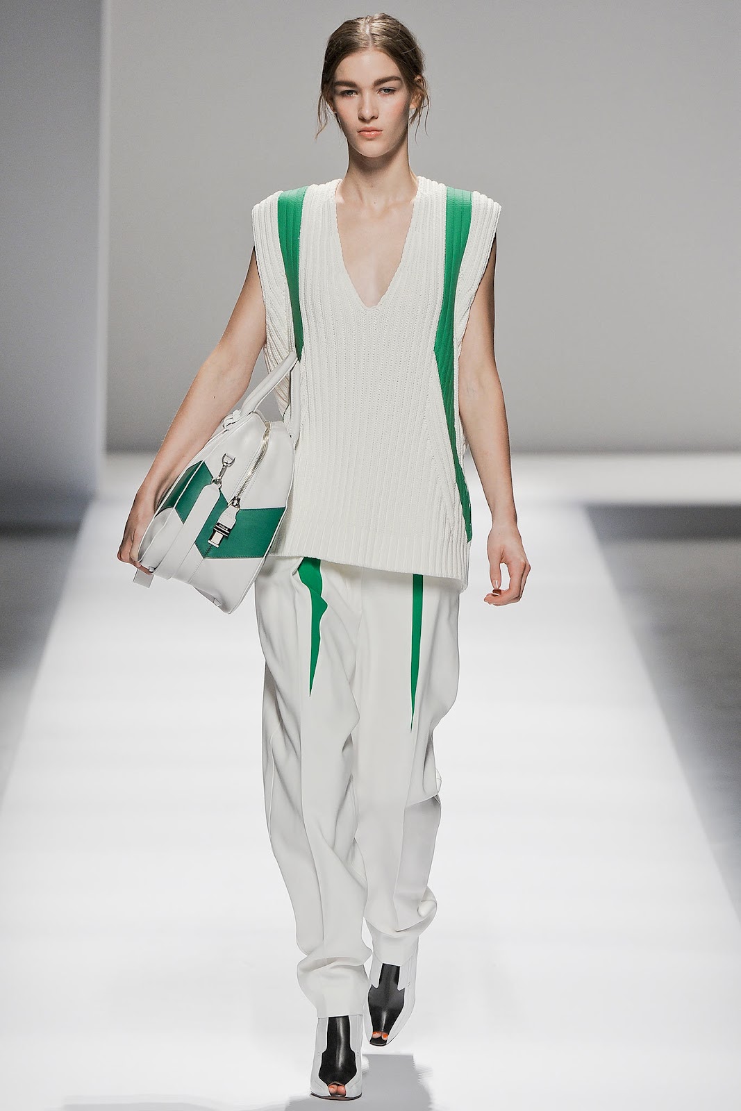 Madison Muse: SportMax Fashion Greenery