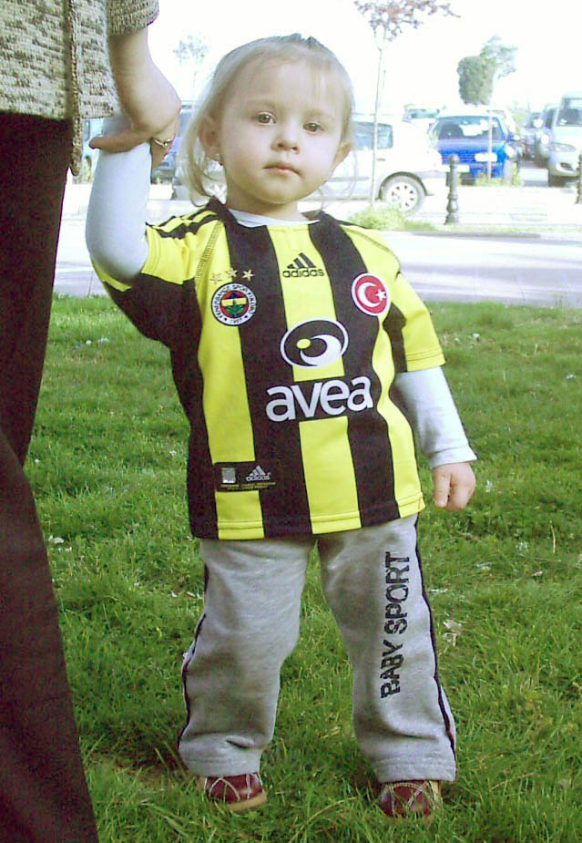 Mini Notlar En Güzel Fenerbahçeli Bebek Fotoğrafları