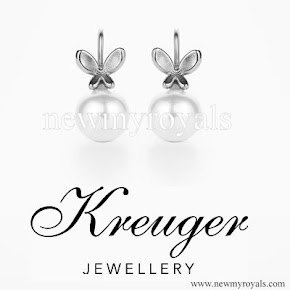 Crown Princess Victoria style Kreuger jewellery Amiral Round Pearl Earrings
