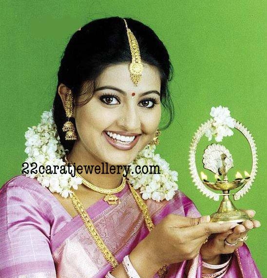 Sneha in Chain Type Vaddanam and South Indian Jewelry Jewellery Designs