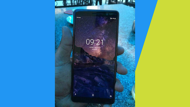 O primă imagine live cu Nokia 7 Plus ne dezvăluie un ecran de 18:9 cu colțuri rotunjite și margini ușor curbate
