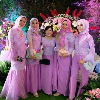 Kumpulan Gambar Model Kebaya Wanita Muslim Berhijab