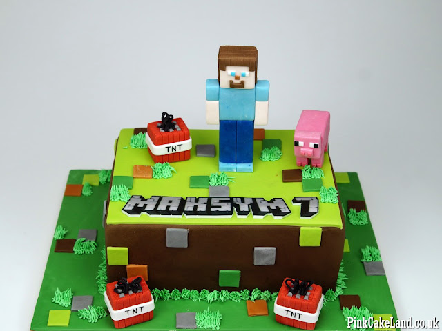 Minecraft Birthday Cake London