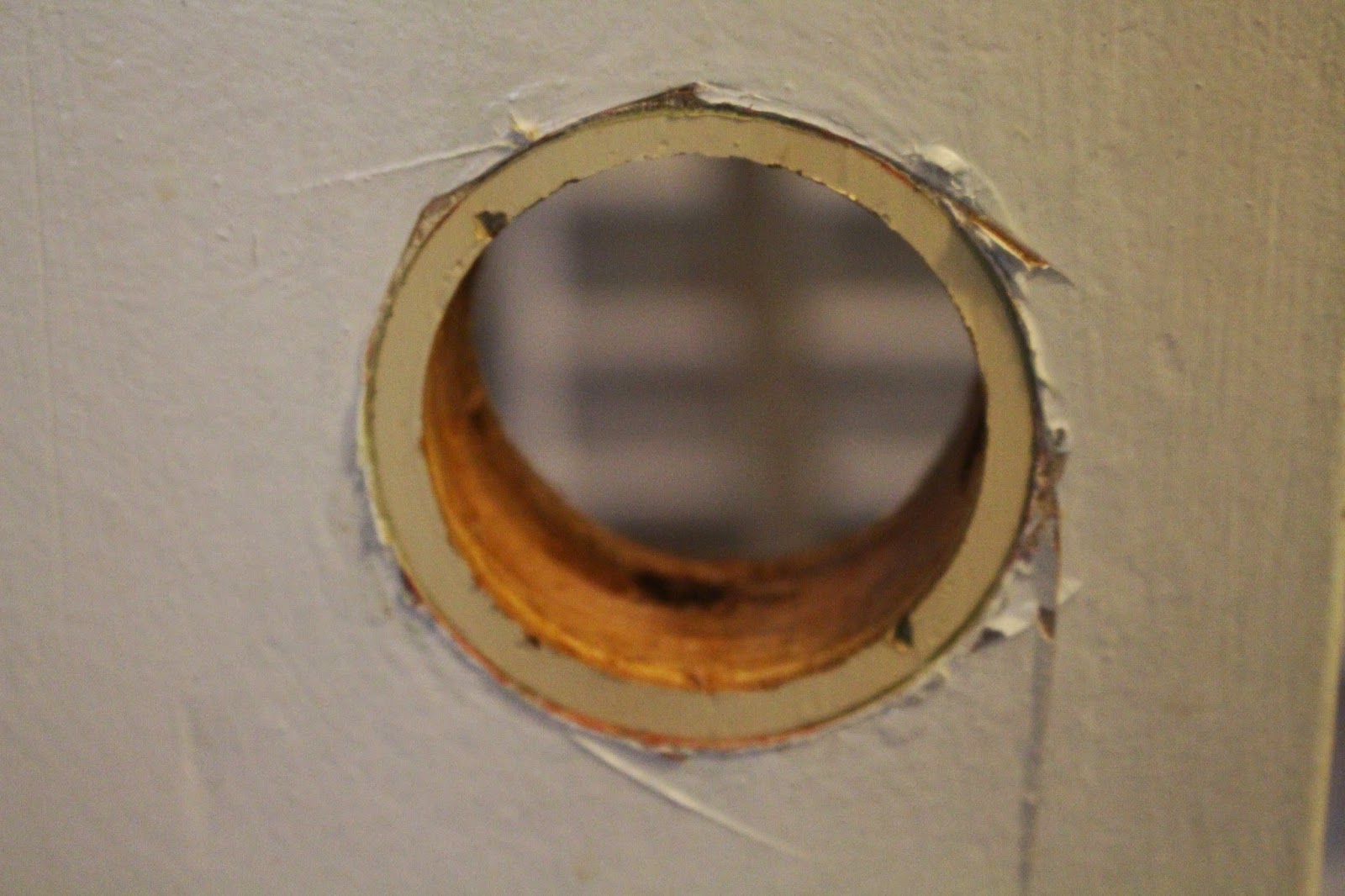 Life On Elizabeth How to Remove an Old Door Knob