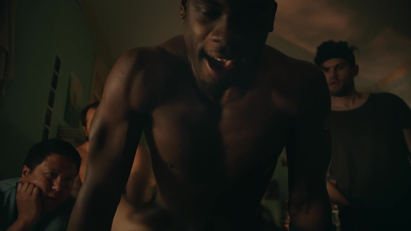 Denzel washington takes leading ladies out to get to know them before nude scenes
