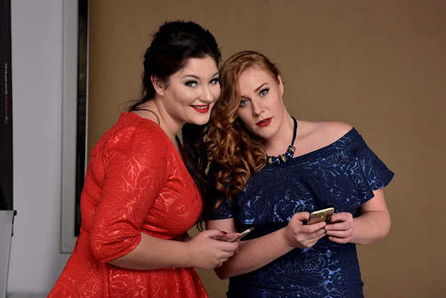 backstage1a.JPG