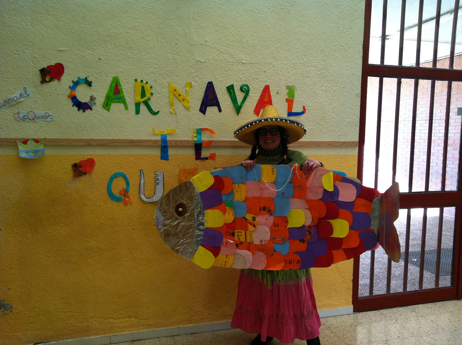La clase de Daniela "online": Así celebramos el CARNAVAL en el cole ;)