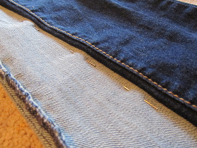 Grits & Giggles: Make Your Own Skinny Jeans {Tutorial}