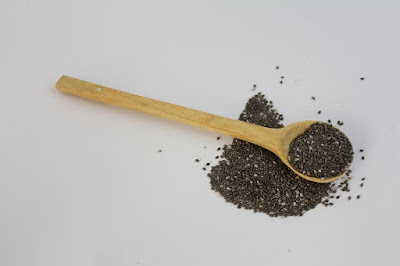 Benefits of eating organic chia seeds or its oil for beauty skin and face care