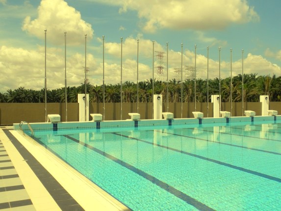 CT: KOLAM RENANG UTM