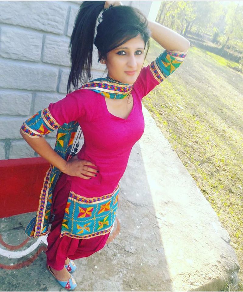 Punjabi Aunty Full Bedroom Video Romance Scenes | Tashan Page ...