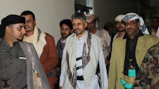 الشيخ حمود المخلافي يرفض اي حوار قبل الوصول الى معقل عبد الملك الحوثي الشيخ حمود المخلافي يرفض اي حوار قبل الوصول الى معقل عبد الملك الحوثي