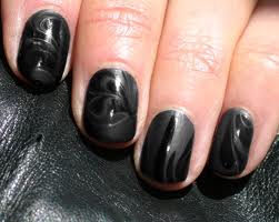 Black Patterned Nail Art