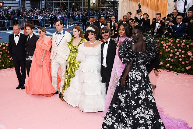 Mylifestylenews Celebrities Wear Valentino 19 Met Gala