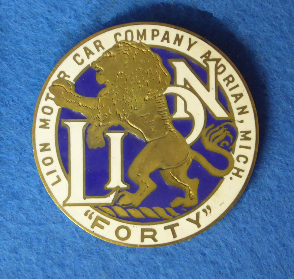 American Auto Emblems LION