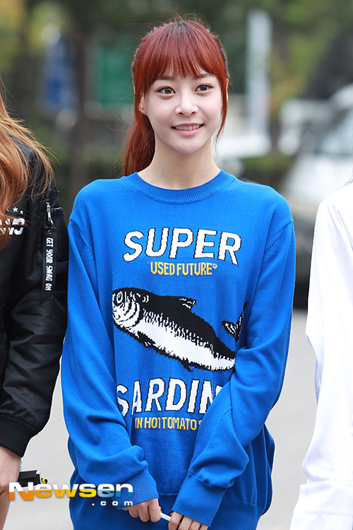 오늘 멜로디데이 뮤뱅 출근길 | 인스티즈