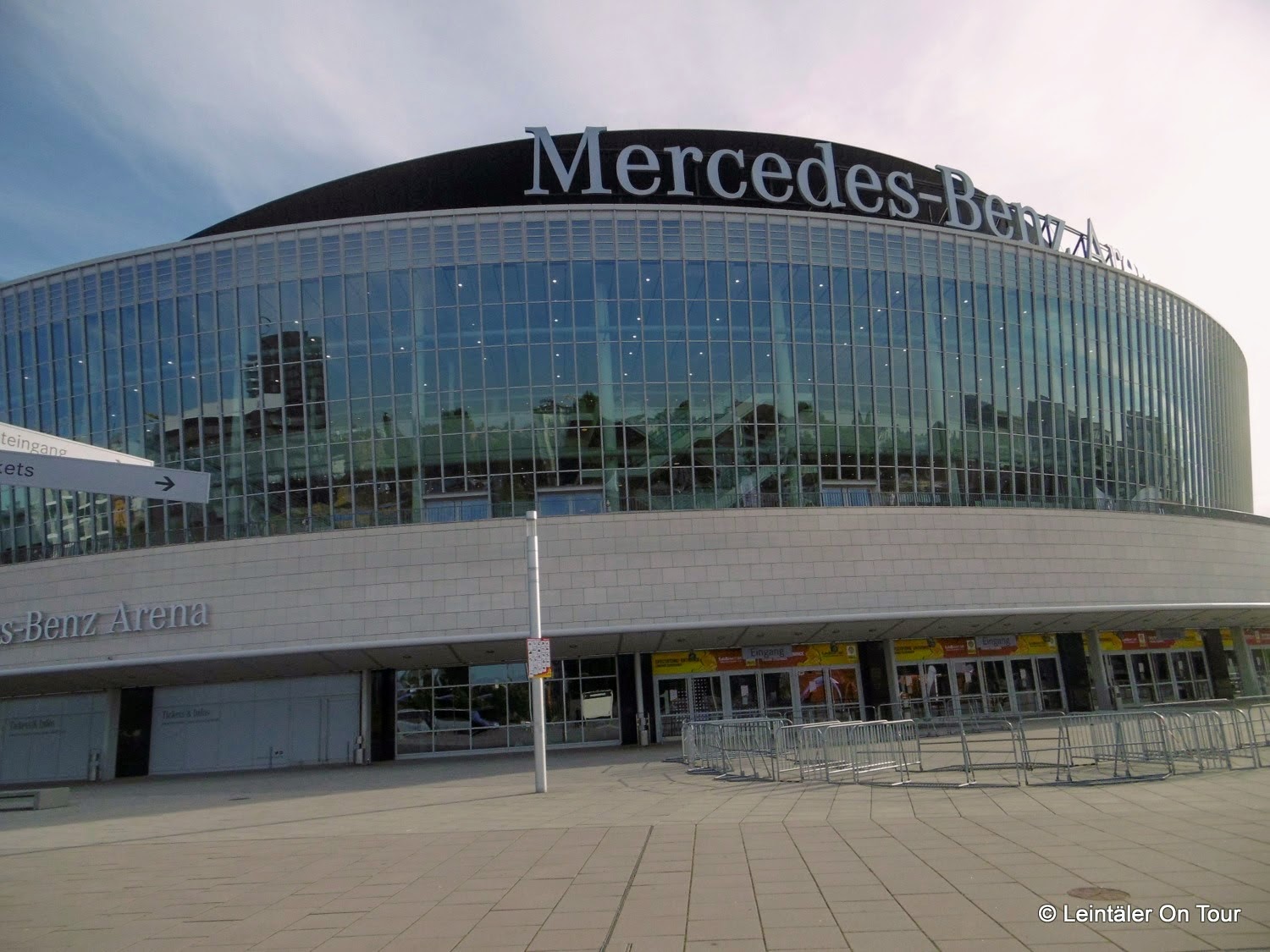Leintäler_on_Tour Groundspotting MercedesBenzArena (Berlin)