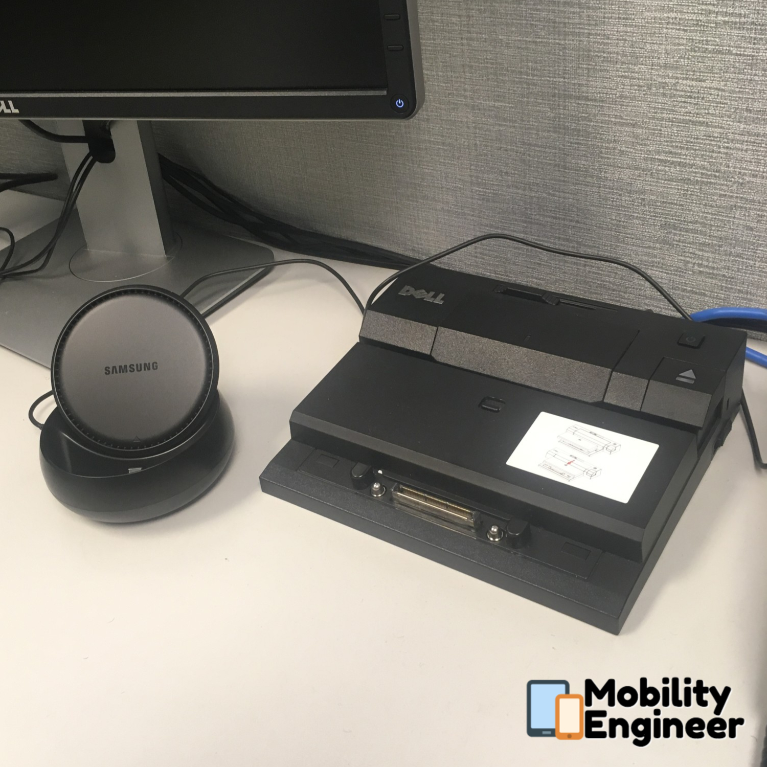 First Look: Samsung S9 and DeX Station