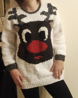 świąteczny sweter z reniferem Christmas sweater reindeer