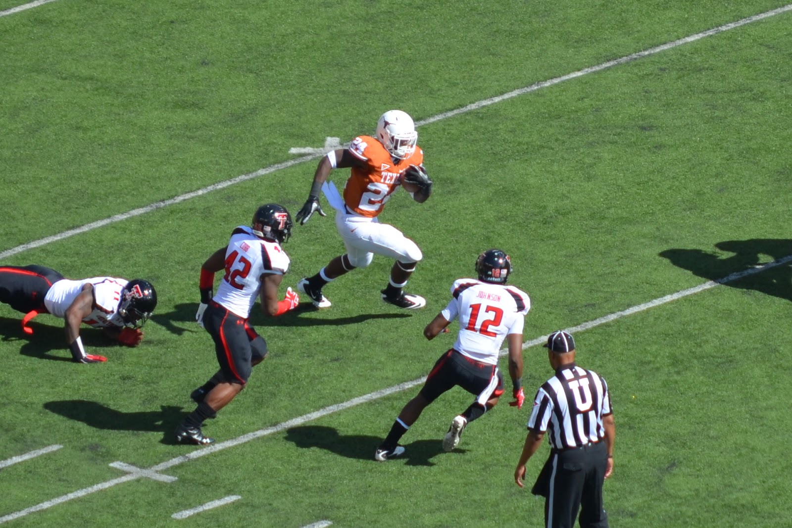 James's sports blog: The best football pictures.