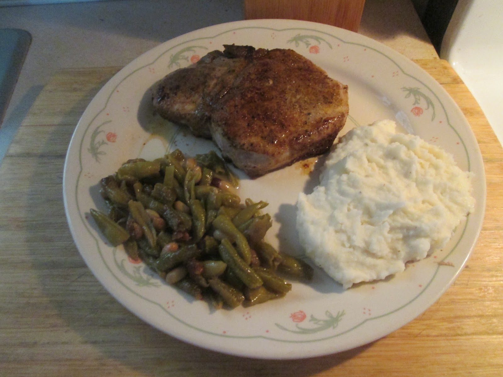 Diab2Cook Cumin Spiced Pork Chop w/ Mashed Potatoes, Green Beans, and