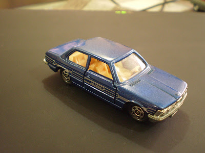 1/64 Die-cast Toy Cars.: Tomica - BMW 320i (E21)