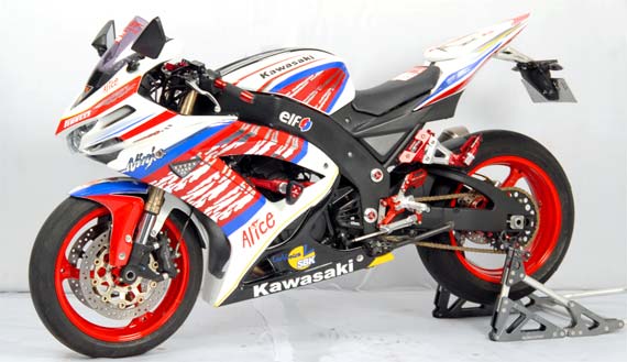 Kawasaki Ninja 250R Modified / 15+ Modifications Kawasaki Ninja 250 - The Motorcycle / The transformation didn't stop there.