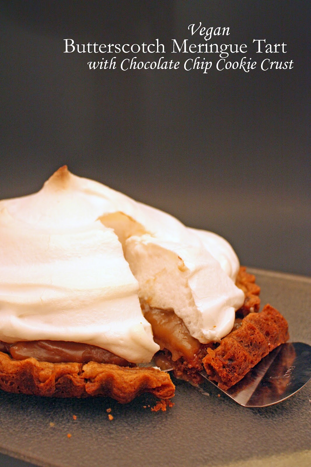 vegan butterscotch meringue tart with chocolate chip cookie crust
