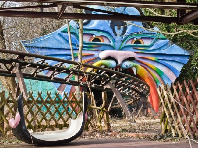 12 Once Booming Places Around The World That Are Now Abandoned And Empty - Spreepark, Germany