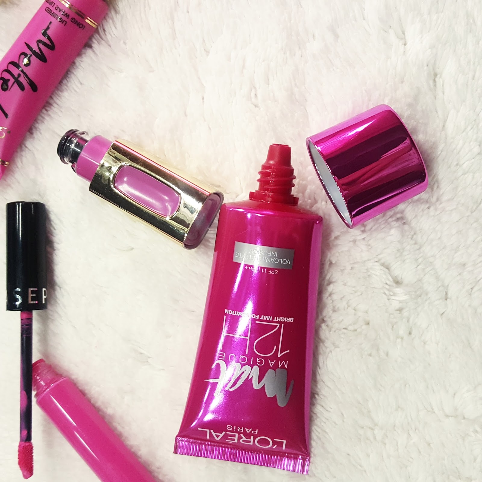 RIDZI MAKEUP NEW L’OREAL MAT MAGIQUE 12H BRIGHT MAT FOUNDATION REVIEW