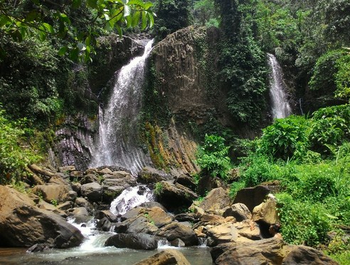 76+ Gambar Air Terjun Lembah Pelangi 76+ Gambar Air Terjun Lembah Pelangi