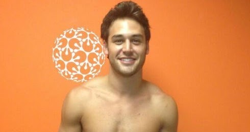 Ryan Guzman Shirtless Pretty Little Liars