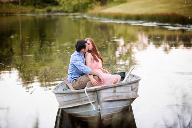 Engagement Session: Rowing Away Into Love - Belle The Magazine