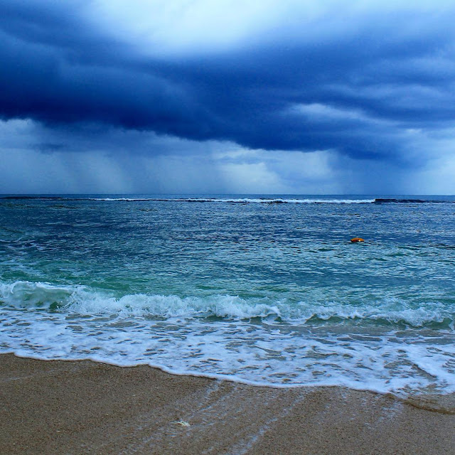 pemandangan pantai tanjung lesung foto pantai tanjung lesung banten
